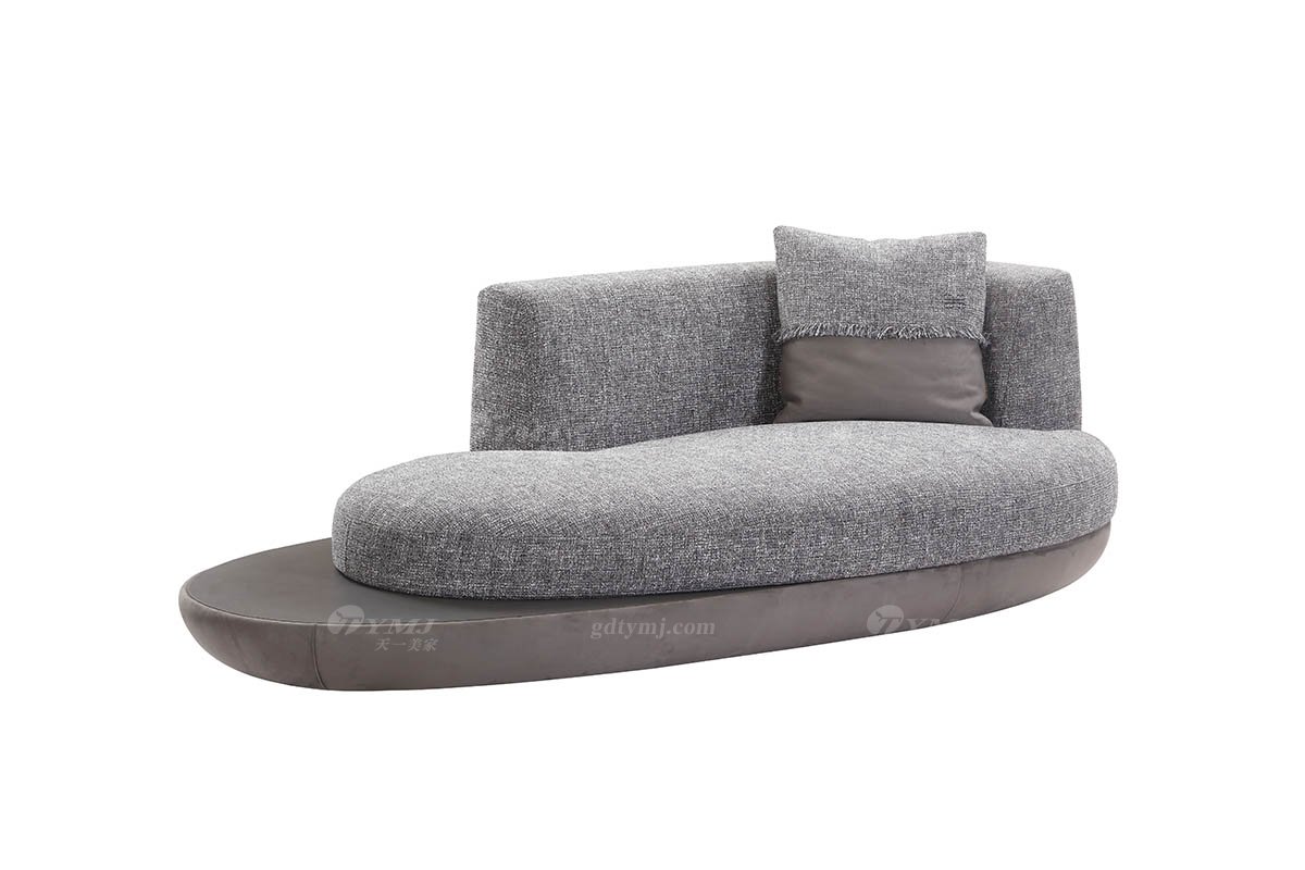 意式雅奢風(fēng)格家具高端別墅會(huì)所家具時(shí)尚簡(jiǎn)約布藝小沙發(fā)LC2207沙發(fā)1